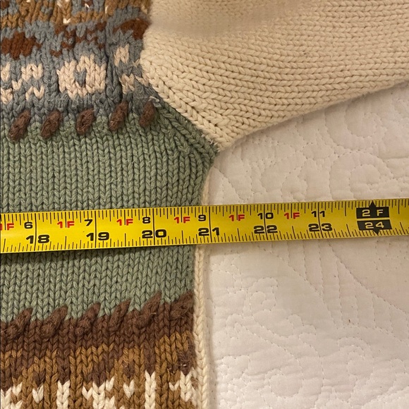 Vintage cotton patchwork holiday knit sweater made in Hong Kong cottagecore - Picture 4 of 6